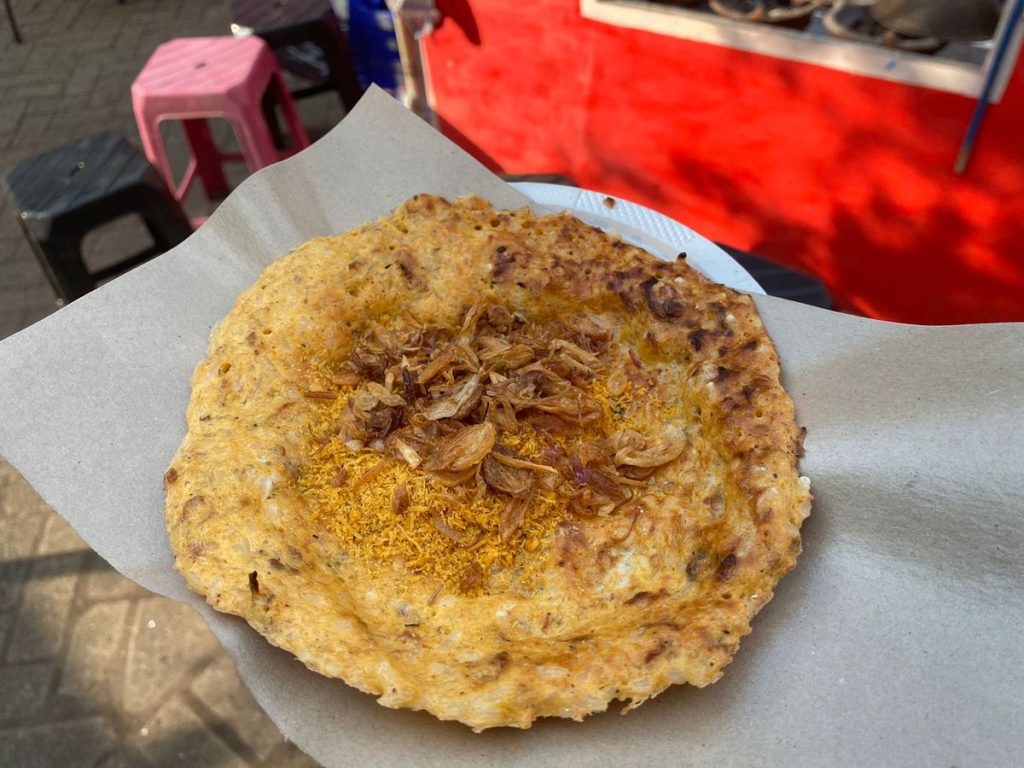 Soto Betawi dan Kerak Telor